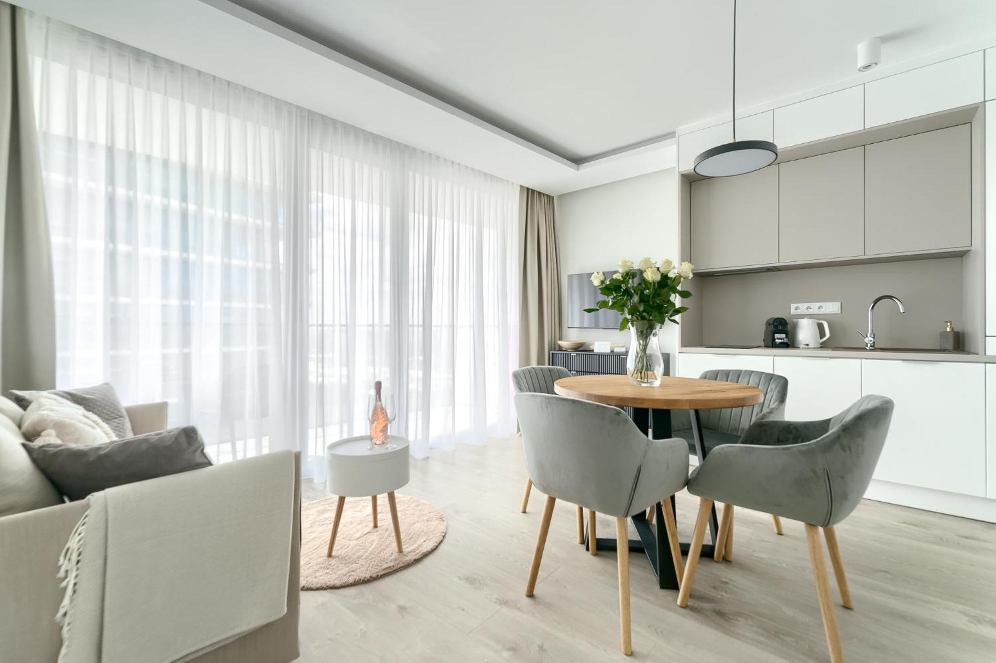 Your Holidays Waves Magia Zachodow Slonca E782 Miedzyzdroje Luaran gambar